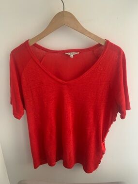 🇫🇷 Mat de Misaine  Red Short Sleeve V-Neck Tee with Side-Tie Detail